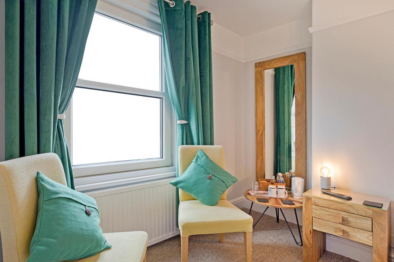 White Rose Guest House Файли Екстериор снимка