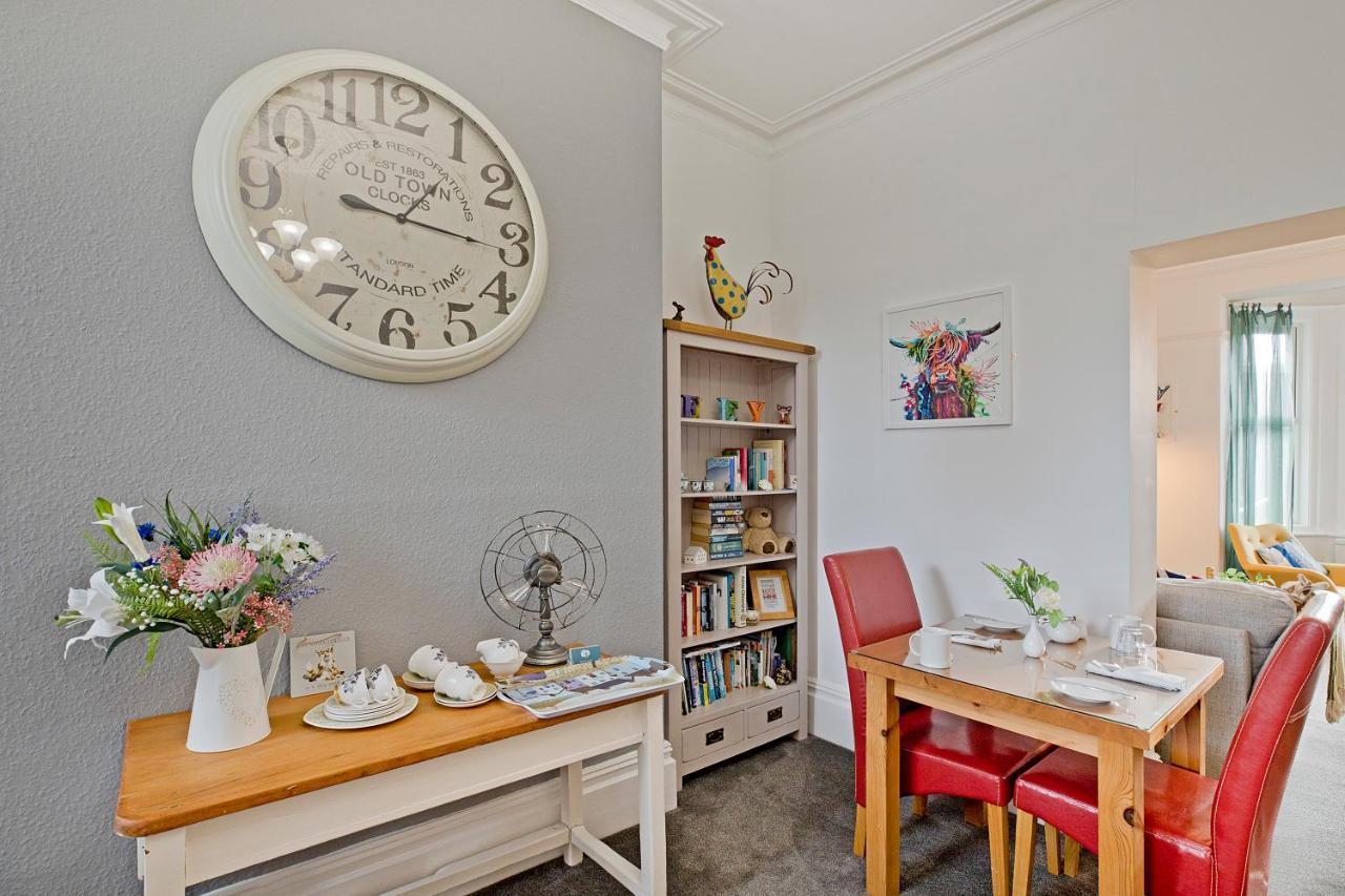 White Rose Guest House Файли Екстериор снимка